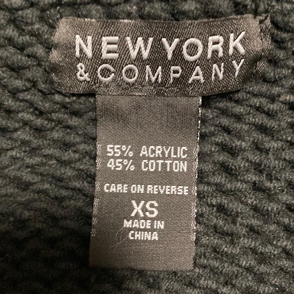 New York & Company Button Up Knit Cardigan X-Small - Picture 3 of 8